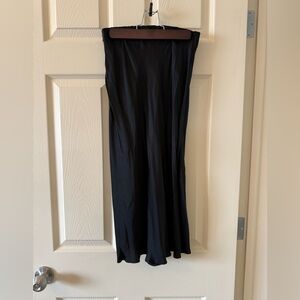 Wilfred size 4 Black silly satin Bias cut Midi skirt